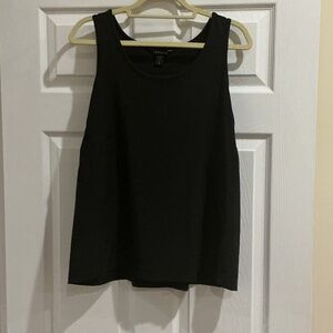 Athleta Casual Black lightweight Tank Top flare at bottom - like new LG